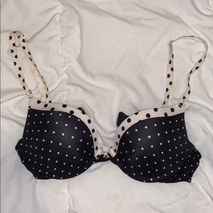 Black/white polka dot push-up bra